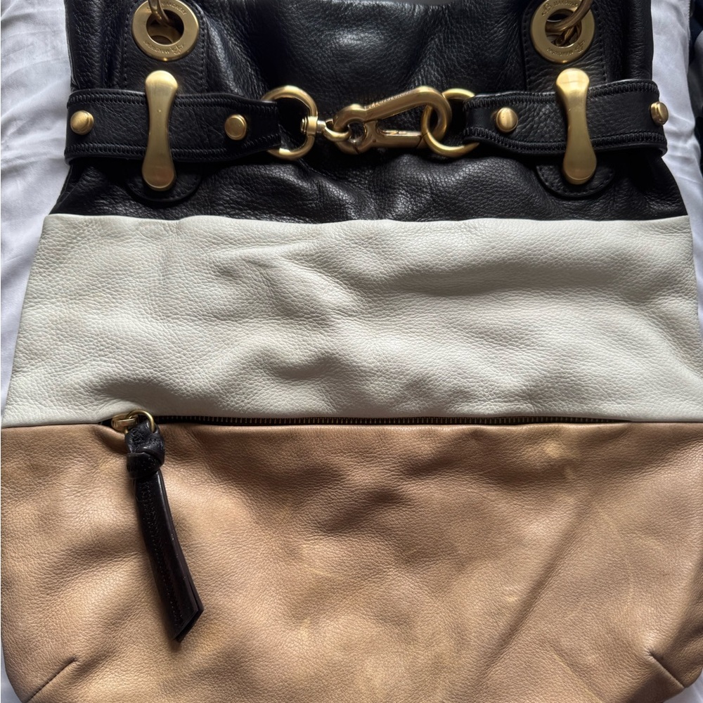 B. Makowsky Tri-Color Leather Shoulder Bag like new